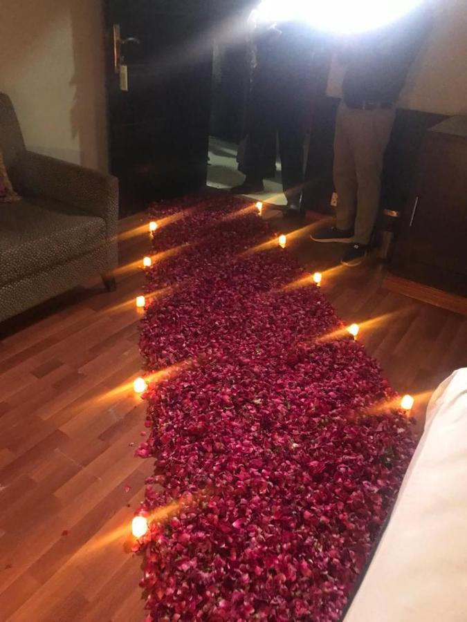 Hira Guest House Karachi Luaran gambar