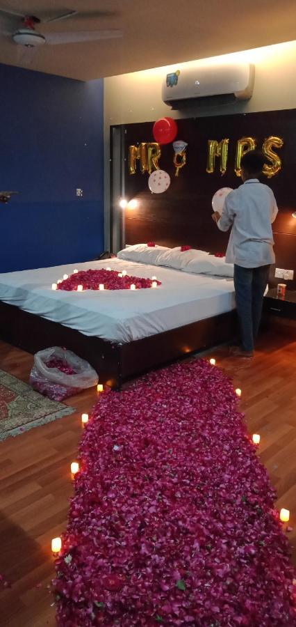 Hira Guest House Karachi Luaran gambar