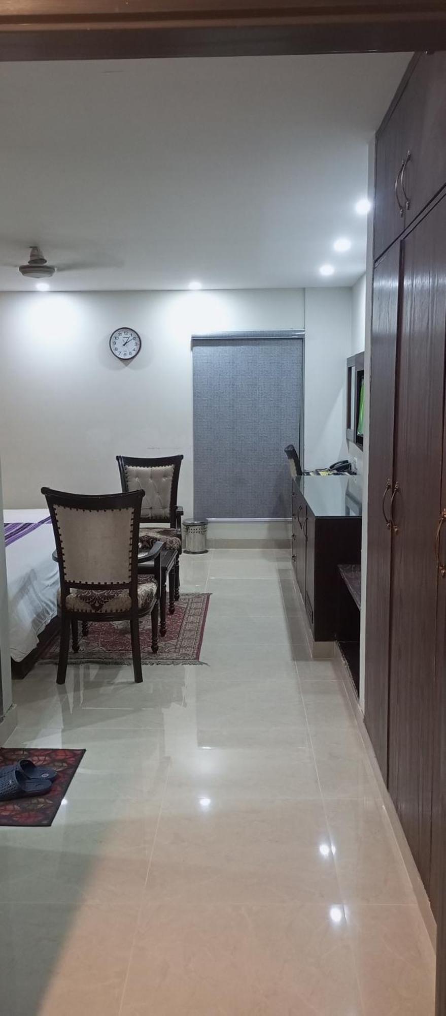 Hira Guest House Karachi Bilik gambar